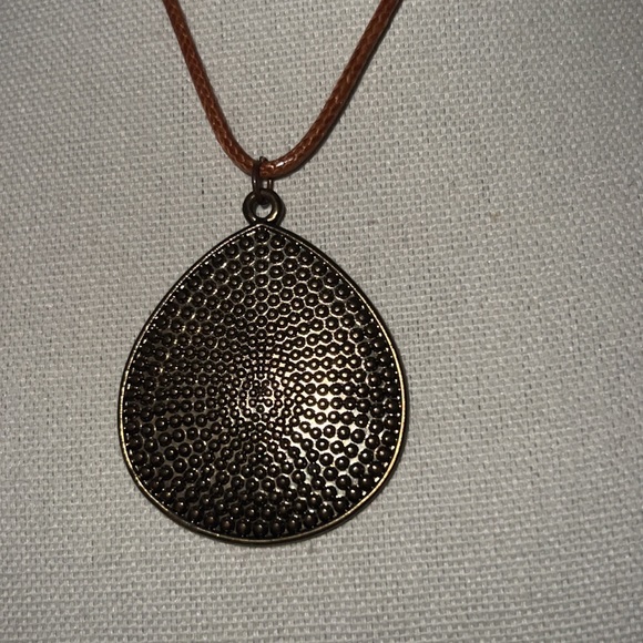 Gold & brown necklace adjustable length clasp braided leather chain jewelry - Picture 2 of 7